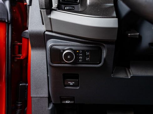 Used 2023 Ford Bronco Black Diamond w/ Sasquatch Package image 27