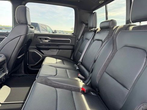 New 2026 RAM 1500 Laramie AWD/4WD image 30
