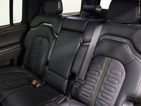 Used 2023 Rivian R1S Adventure image 36