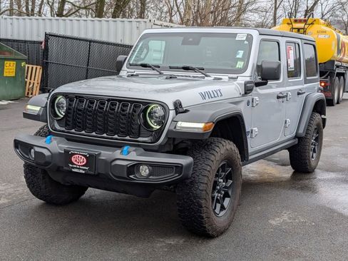 Used 2024 Jeep Wrangler Willys 4xe image 9