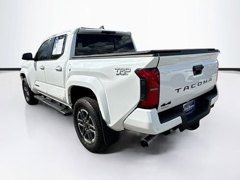 Used 2024 Toyota Tacoma TRD Sport w/ TRD Sport Upgrade Package AWD/4WD image 5
