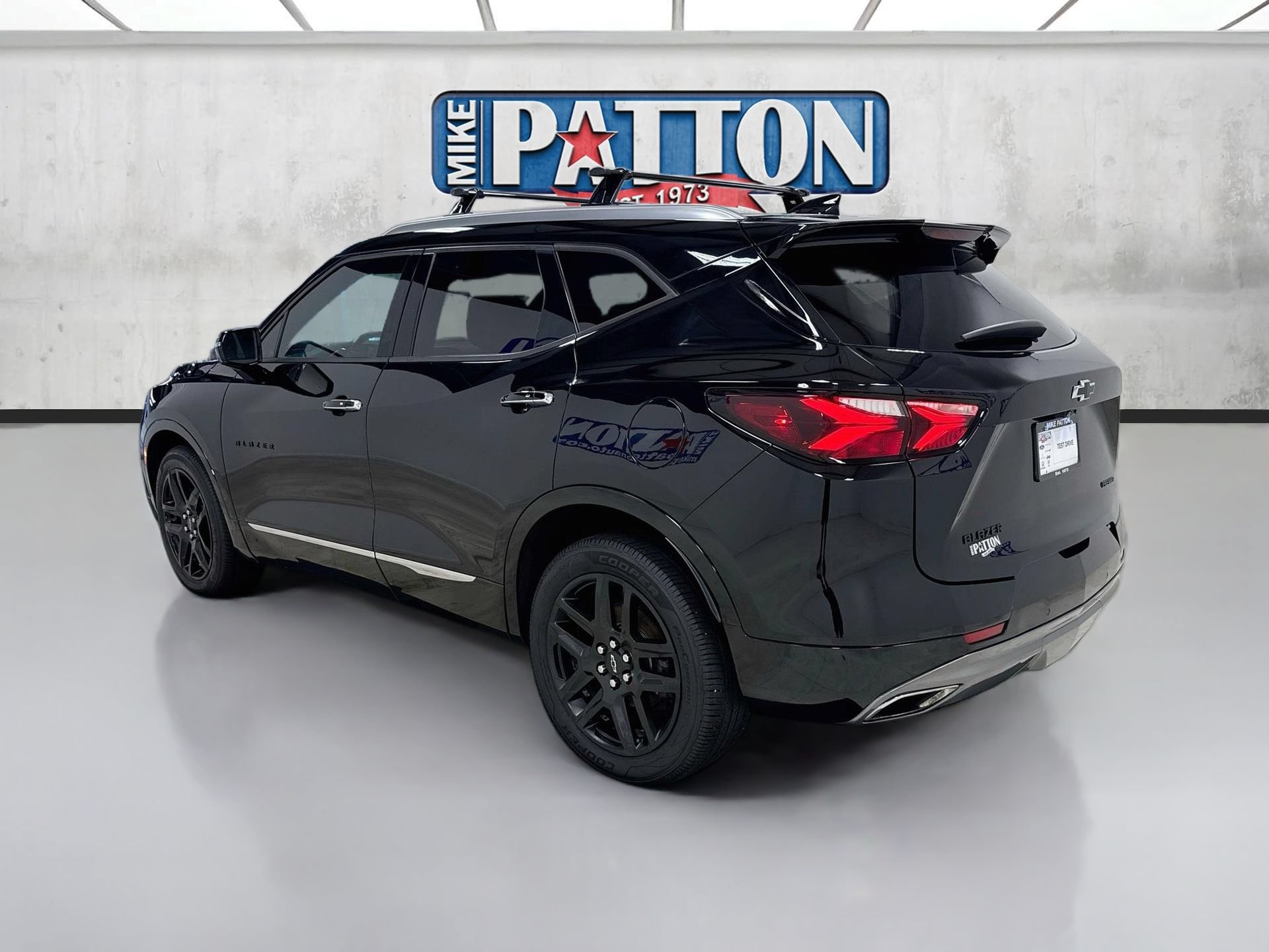 Used 2021 Chevrolet Blazer Premier w/ Driver Confidence II Package FWD image 5