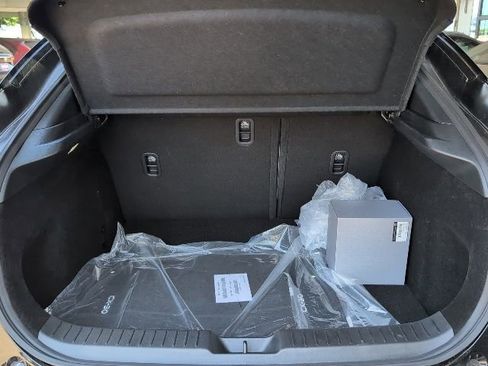 Used 2025 MAZDA CX-30 AWD 2.5 S w/ Premium Package image 16