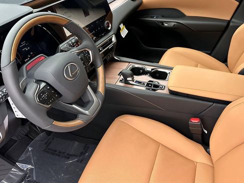 New 2026 Lexus RX 350 FWD image 4
