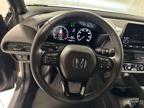 Used 2024 Honda HR-V Sport image 29