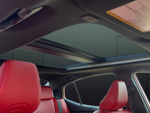 Used 2025 Toyota Camry XSE image 29