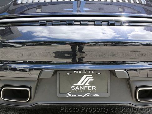 Used 2021 Porsche 911 Carrera image 13