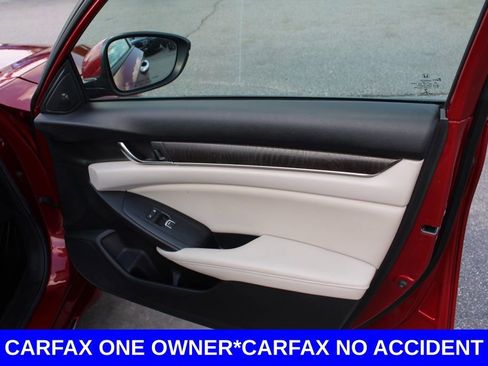 Used 2020 Honda Accord Touring image 18