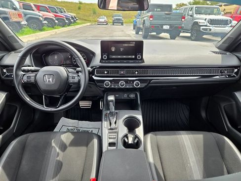 Used 2024 Honda Civic Sport image 16