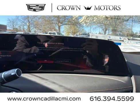 New 2026 Cadillac CT5 V w/ LPO, ONYX Package AWD/4WD image 17