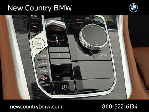 New 2027 BMW X6 xDrive40i w/ Climate Comfort Package AWD/4WD image 17