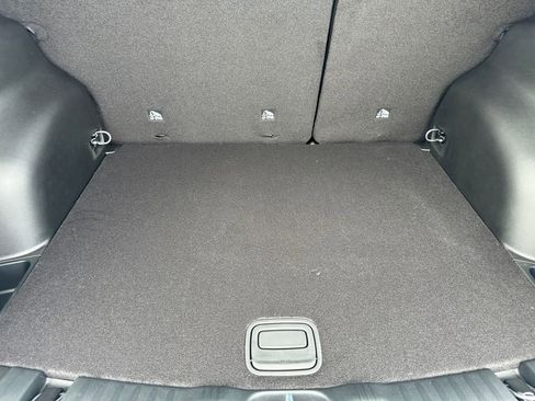 New 2026 Jeep Compass Latitude image 17