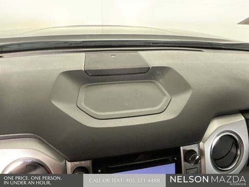 Used 2016 Toyota Tundra SR5 image 32