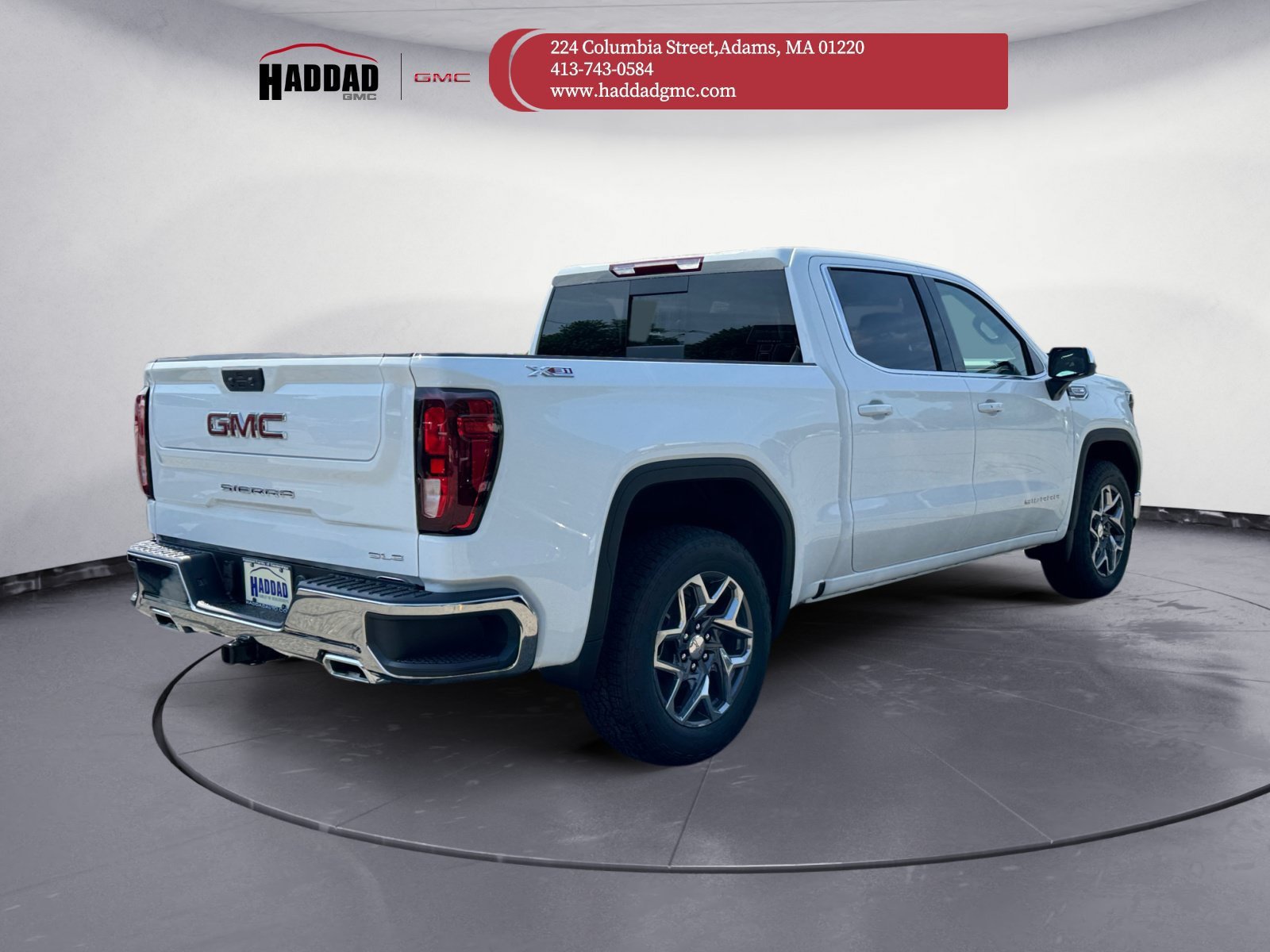New 2026 GMC Sierra 1500 SLE AWD/4WD image 3