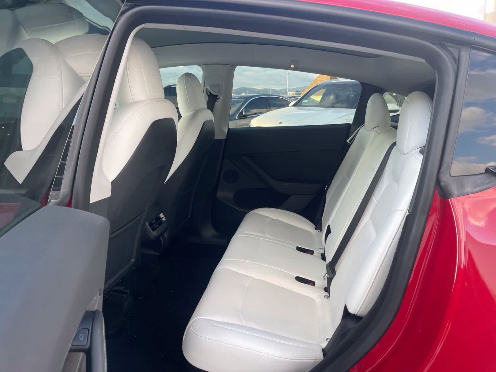 Used 2023 Tesla Model Y Long Range AWD/4WD image 5