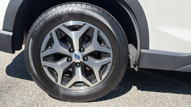 Certified 2022 Subaru Forester Premium AWD/4WD image 20