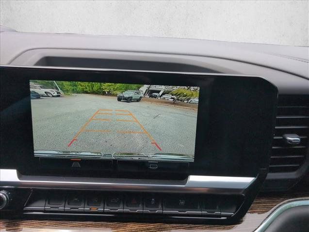 Used 2025 GMC Sierra 1500 Elevation AWD/4WD image 13