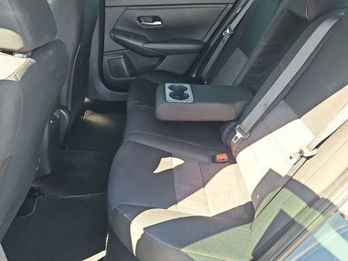 Certified 2025 Nissan Sentra SR image 14