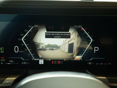 Used 2023 BMW 740i RWD image 8