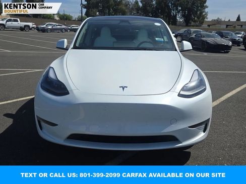 Used 2024 Tesla Model Y Performance image 7