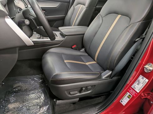 Used 2025 MAZDA CX-90 3.3 Turbo w/ Premium Plus Pkg image 10