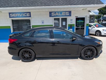 Used 2015 Ford Focus SE w/ Equipment Group 201A