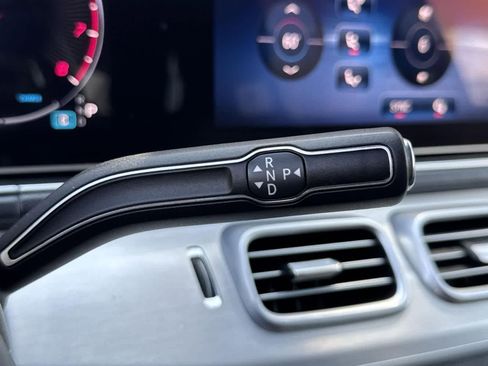 Used 2024 Mercedes-Benz GLE 350 4MATIC image 15