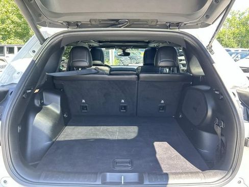 Used 2019 Jeep Cherokee High Altitude AWD/4WD image 11