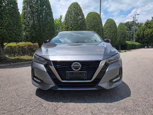 Used 2021 Nissan Sentra SR w/ SR Premium Package FWD image 8