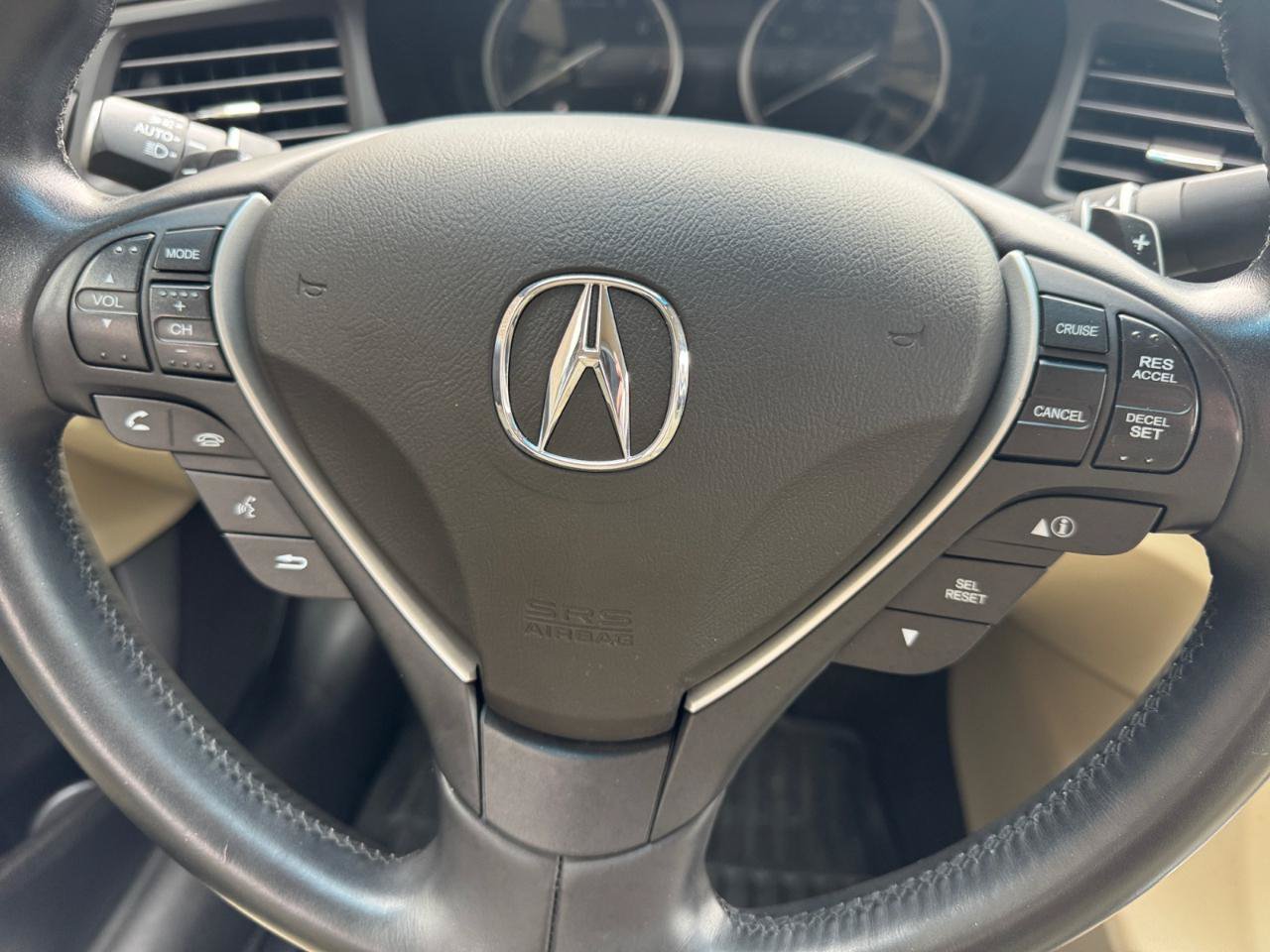 Used 2015 Acura ILX w/ Technology Package FWD image 17