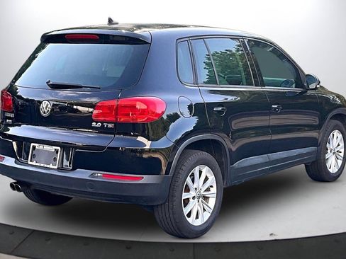 Used 2014 Volkswagen Tiguan SE FWD image 8