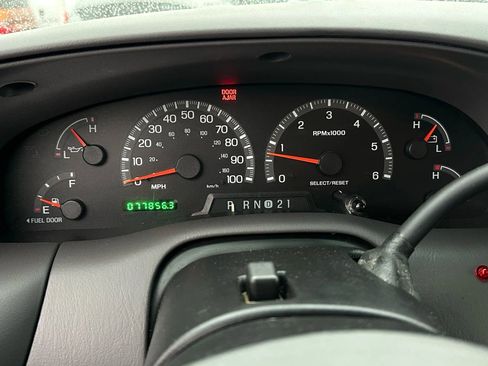 Used 2000 Ford F150 XL image 23