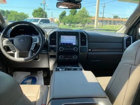 Used 2021 Ford Expedition XLT RWD image 26