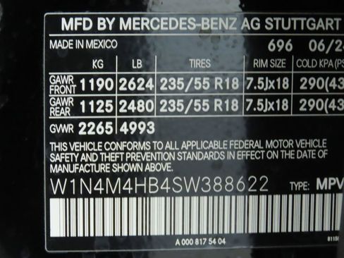 Certified 2025 Mercedes-Benz GLB 250 4MATIC image 33