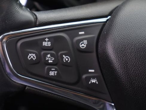 Used 2020 Chevrolet Equinox Premier image 21