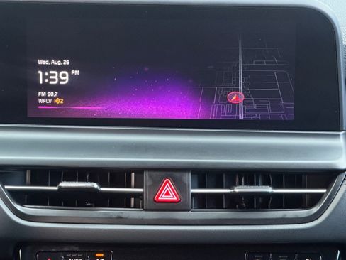 Certified 2025 Kia Seltos EX AWD/4WD image 21
