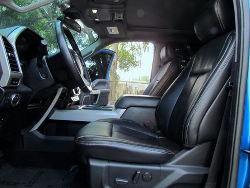 Used 2020 Ford F250 Lariat image 18