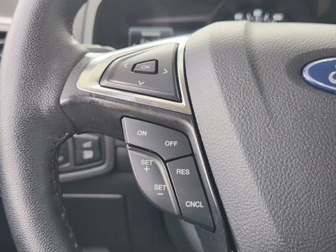 Used 2024 Ford Edge SEL w/ Convenience Package AWD/4WD image 22