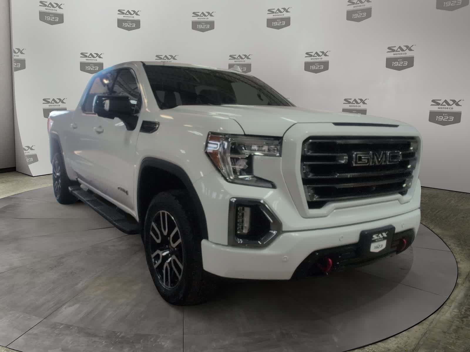 Used 2020 GMC Sierra 1500 AT4 w/ AT4 Premium Package AWD/4WD image 1