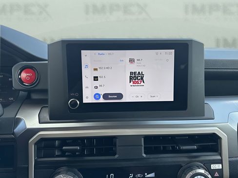 Used 2025 Toyota Tacoma TRD Sport image 18