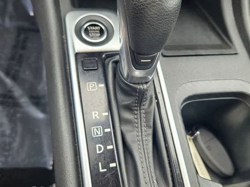 Used 2023 Nissan Sentra SV image 14