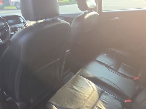 Used 2017 Ford Focus Titanium FWD image 14