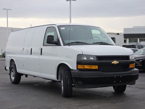 New 2026 Chevrolet Express 3500 Extended w/ Driver Convenience Package RWD image 12