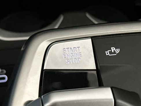 Used 2025 BMW X1 xDrive28i w/ Premium Package image 22