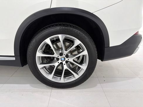 Certified 2024 BMW X5 xDrive40i AWD/4WD image 44