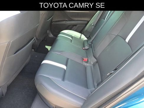 Used 2025 Toyota Camry SE w/ Convenience Package FWD image 17