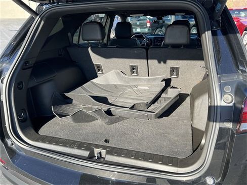 Certified 2022 Chevrolet Equinox RS image 18