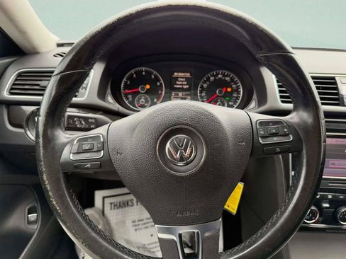 Used 2014 Volkswagen Passat 1.8T SE image 18
