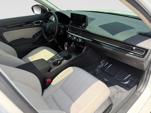 Used 2024 Honda Civic EX image 32