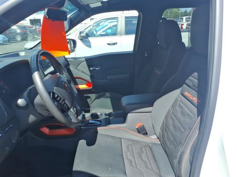 Used 2024 Nissan Frontier PRO-4X w/ Off-Road Protection Package AWD/4WD image 7